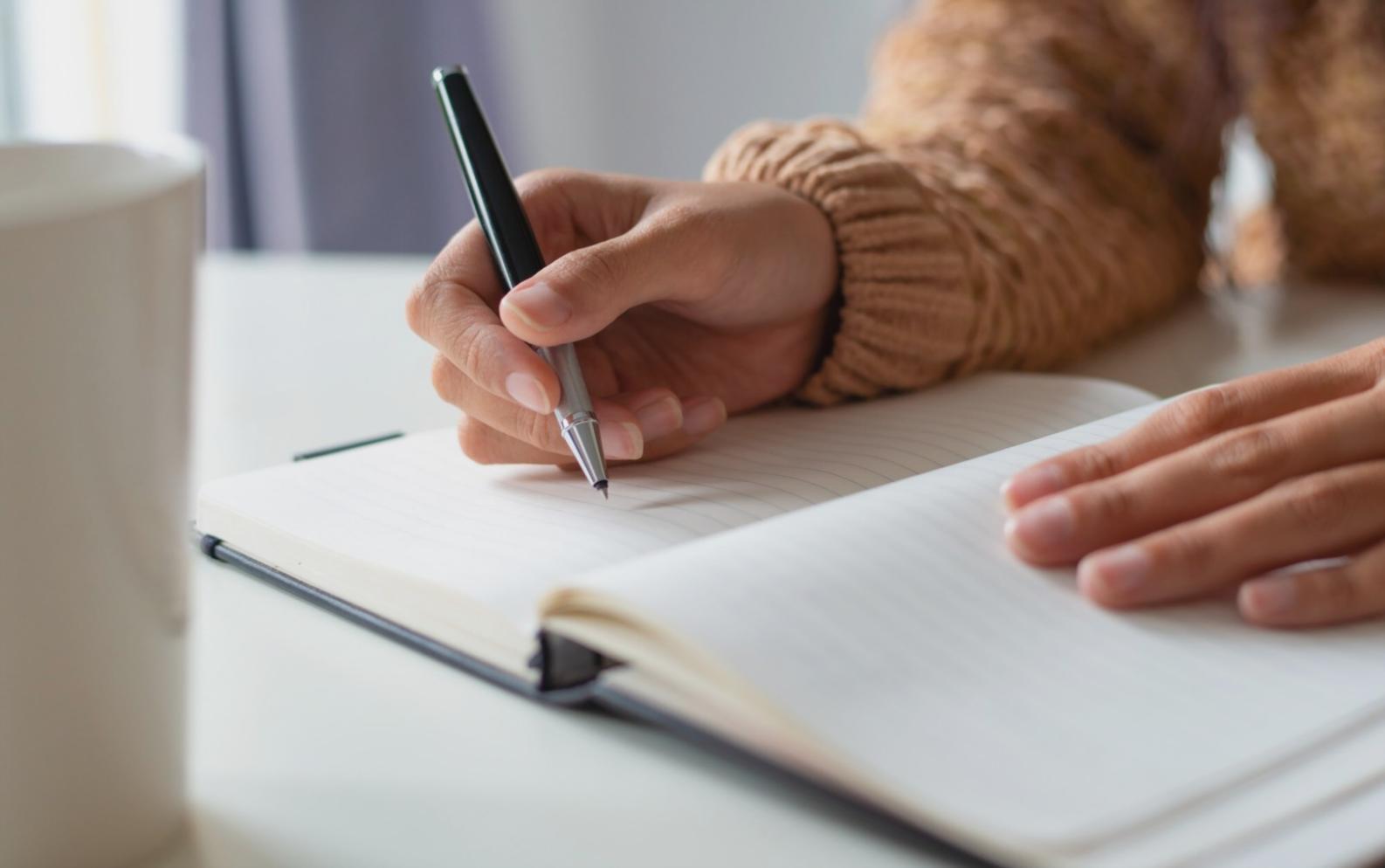 Seasonal budget planning chart showing Australian expense patterns throughout the year